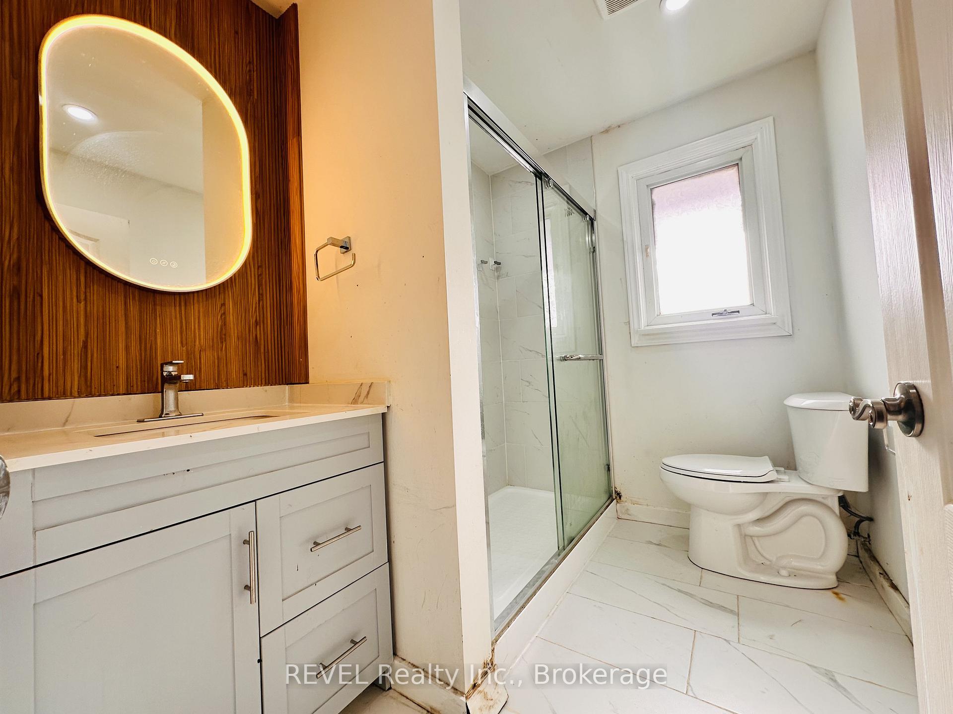Photo 10 of Unit UPPER, 7182 Adams Avenue, Niagara Falls, Arad/Fallsview — HOMEH