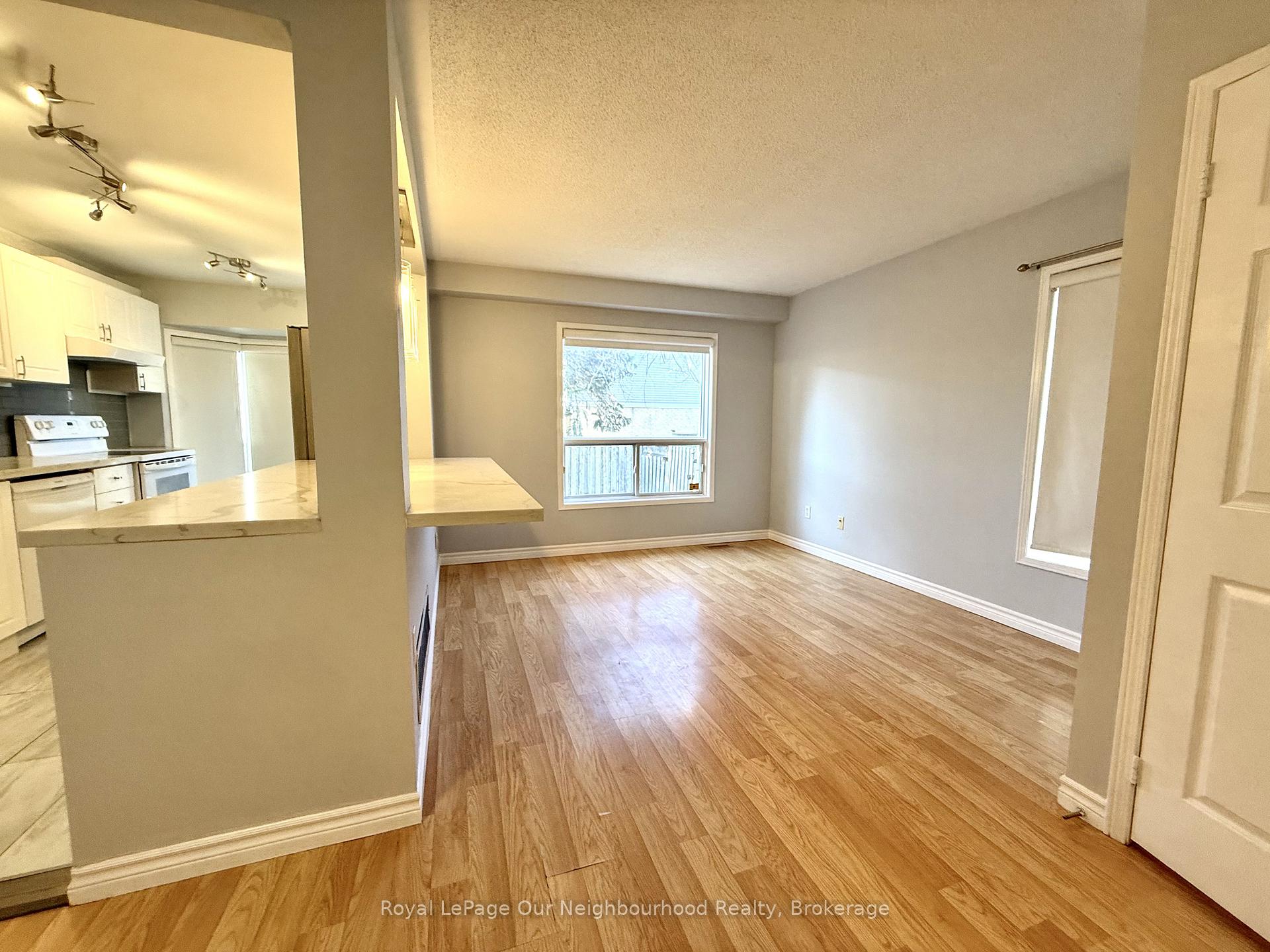 Photo 4 of 170 Dorothy Street, St. Catharines, Lakeport — HOMEH