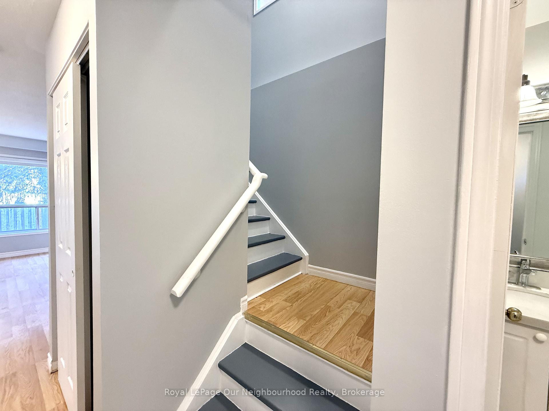 Photo 5 of 170 Dorothy Street, St. Catharines, Lakeport — HOMEH