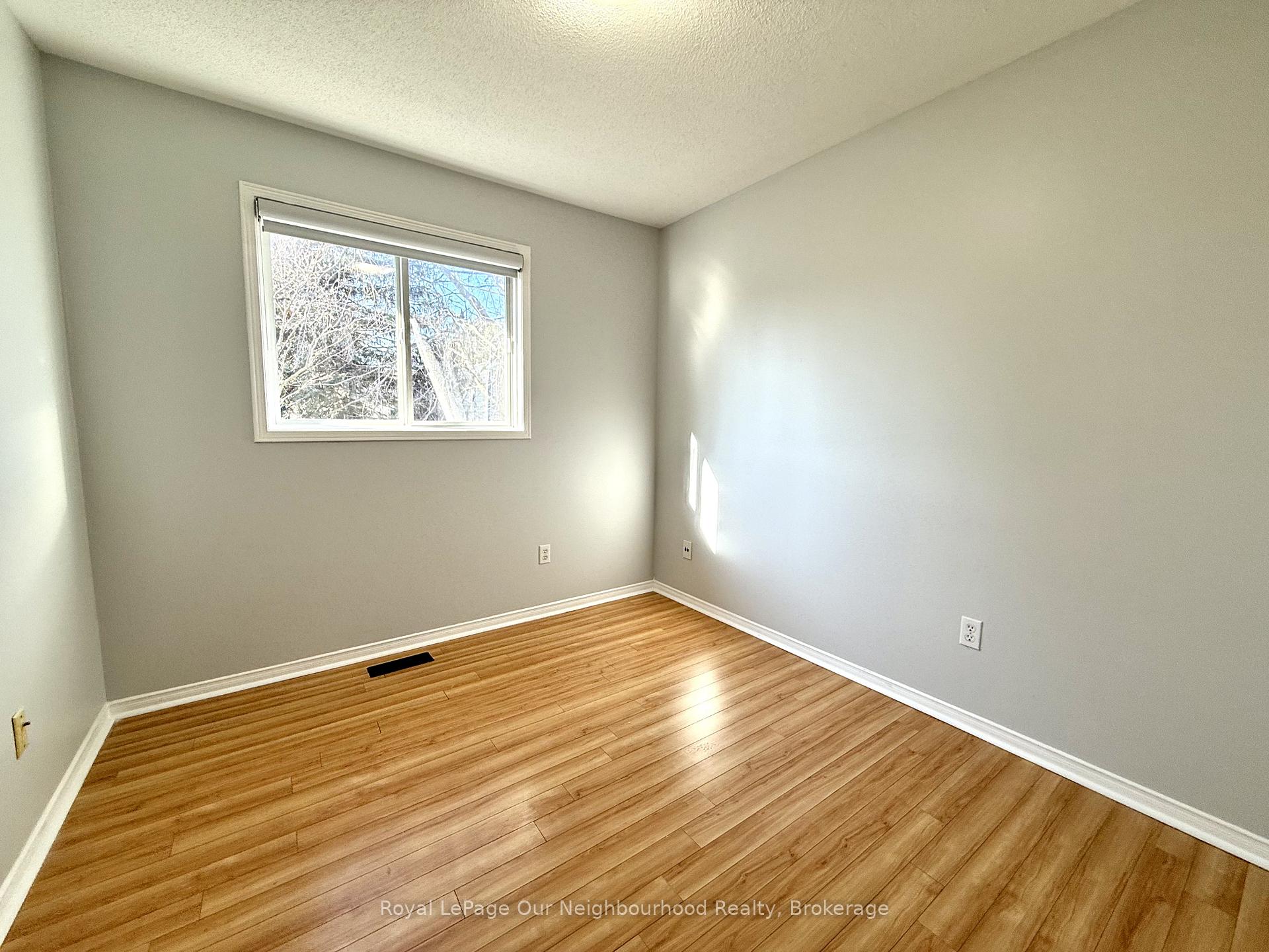 Photo 8 of 170 Dorothy Street, St. Catharines, Lakeport — HOMEH