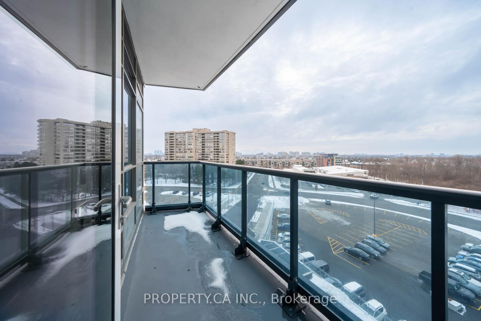 Photo 7 of Unit 512, 30 Upper Mall Way, Vaughan, Brownridge — HOMEH