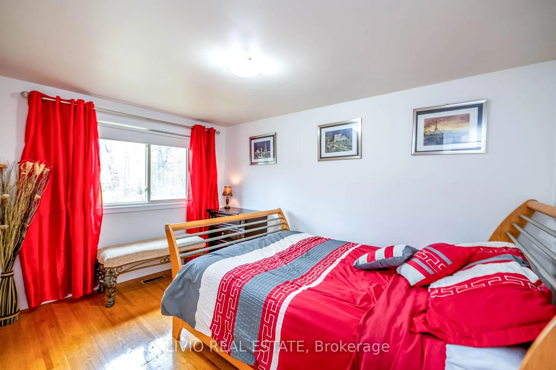 Photo 53 of 122 Forest Hill Road, Grimsby, Grimsby West — HOMEH