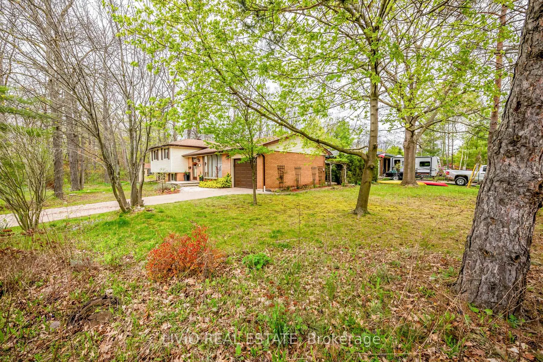 Photo 103 of 122 Forest Hill Road, Grimsby, Grimsby West — HOMEH