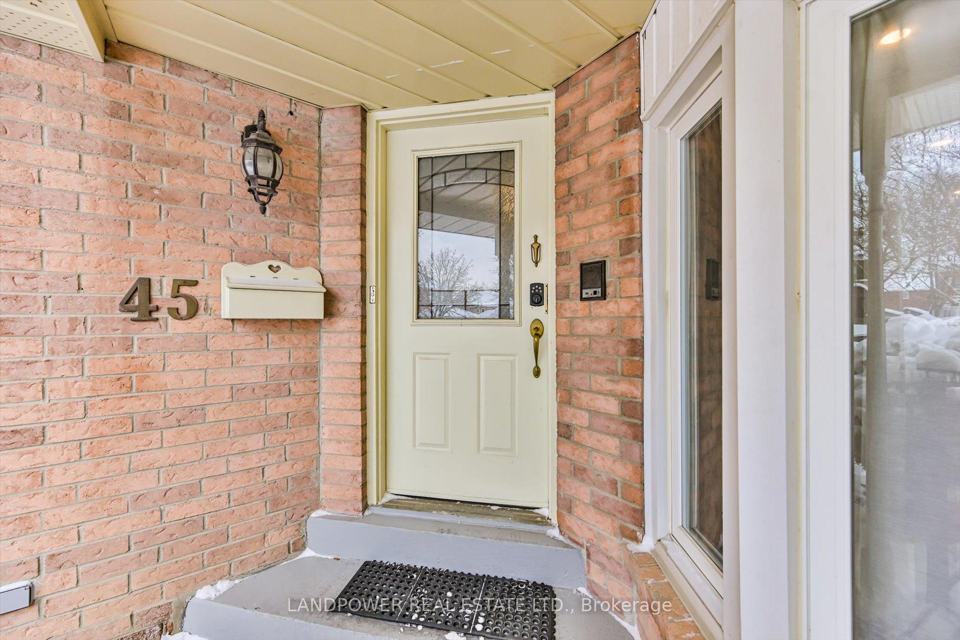 Photo 13 of 45 Hollingham Road, Markham, Unionville — HOMEH