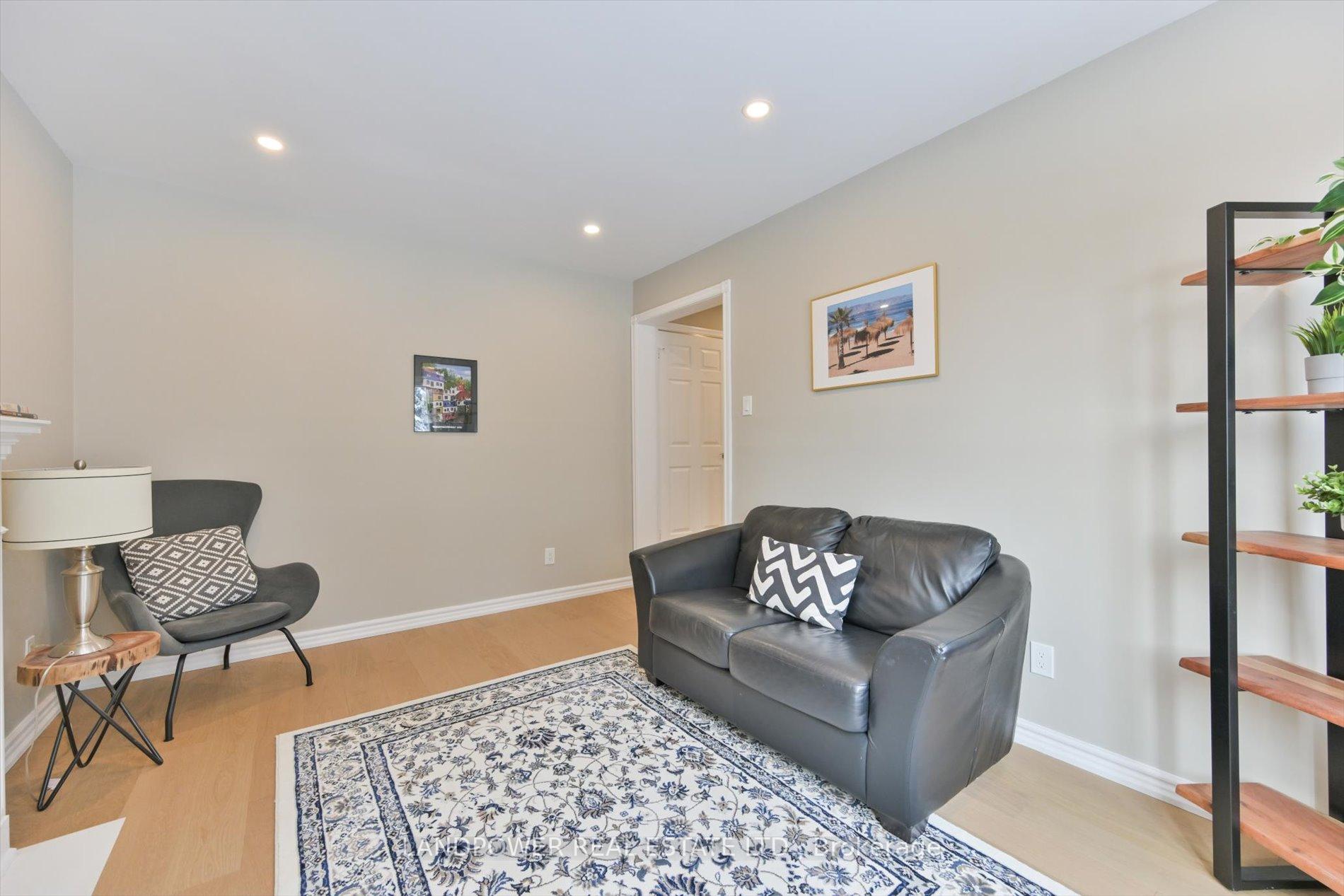 Photo 25 of 45 Hollingham Road, Markham, Unionville — HOMEH