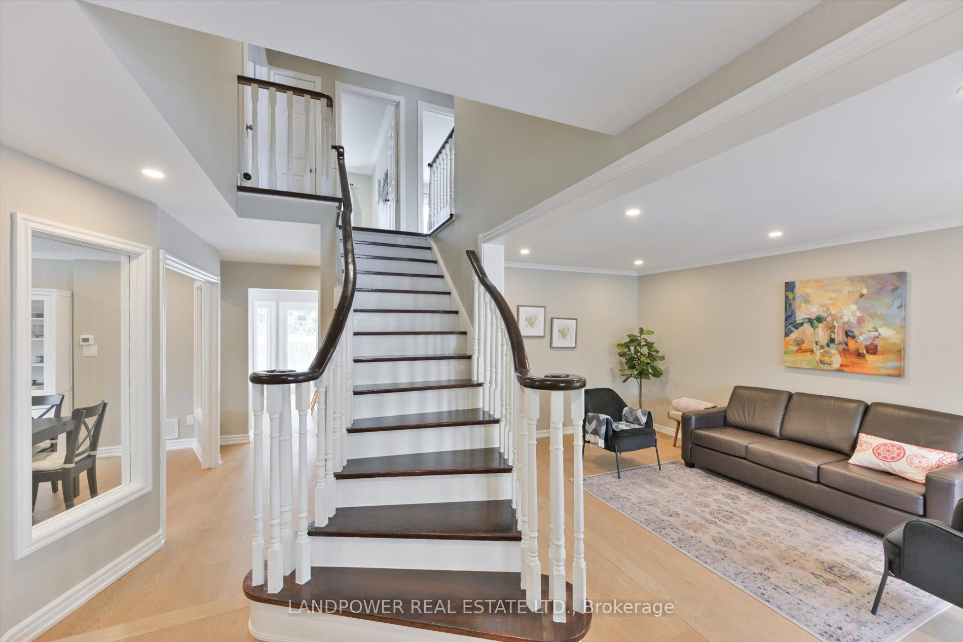 Photo 36 of 45 Hollingham Road, Markham, Unionville — HOMEH