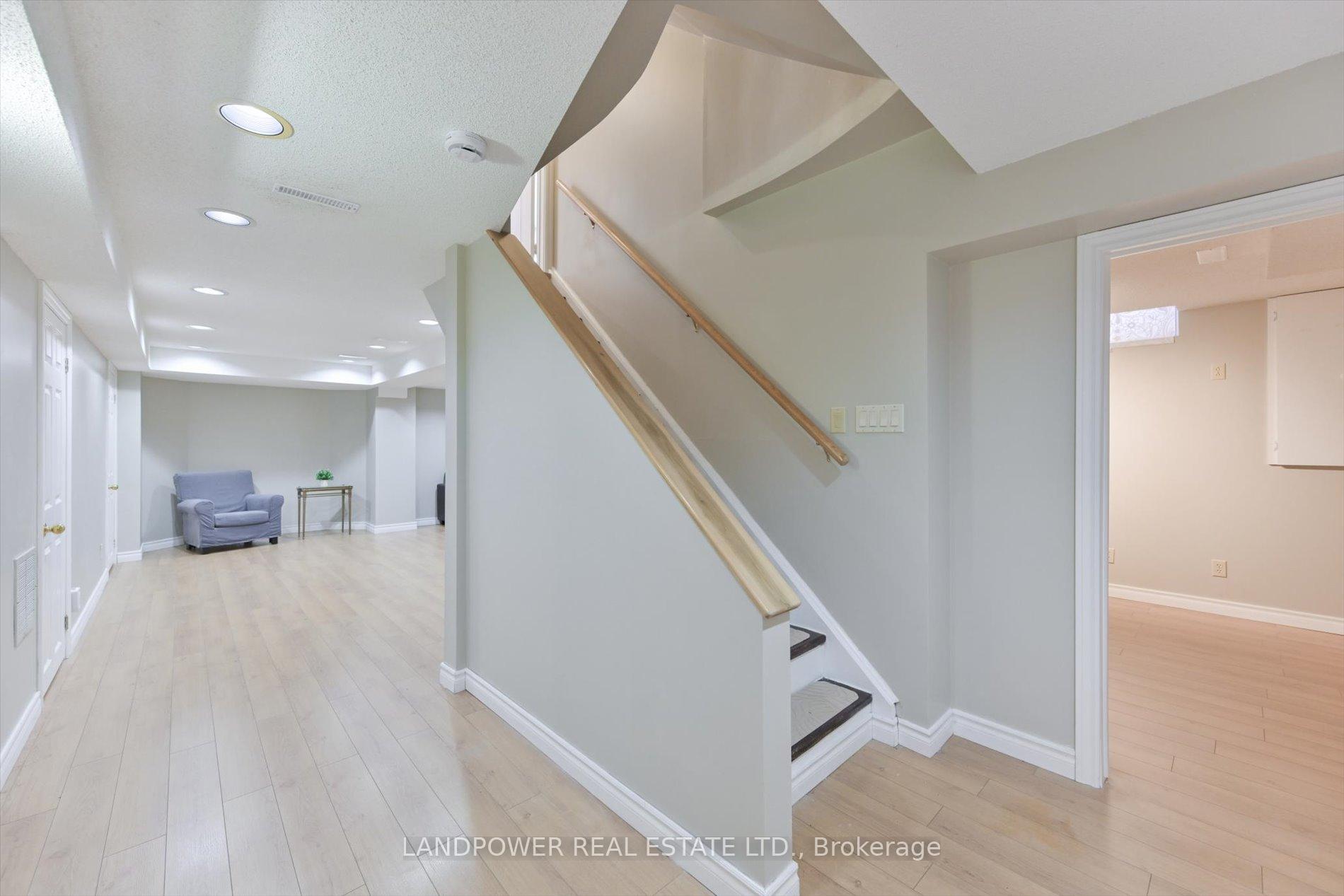 Photo 9 of 45 Hollingham Road, Markham, Unionville — HOMEH