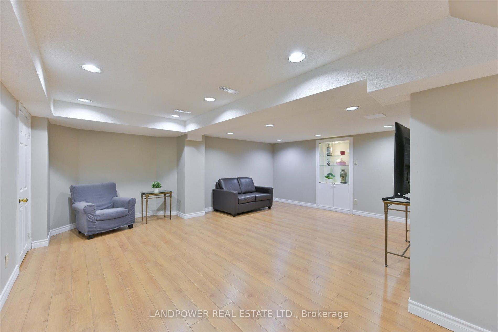 Photo 40 of 45 Hollingham Road, Markham, Unionville — HOMEH