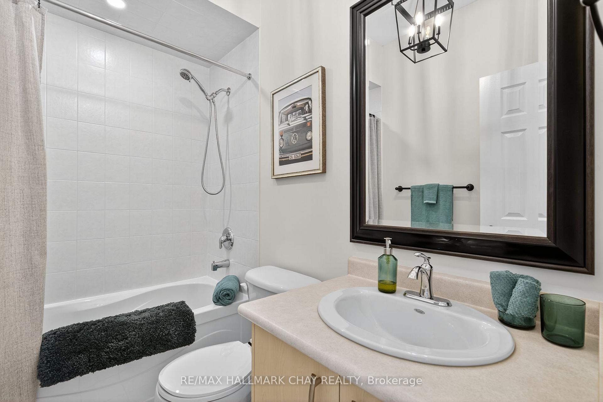 Photo 27 of 77 Jessica Drive, Barrie, Painswick South — HOMEH