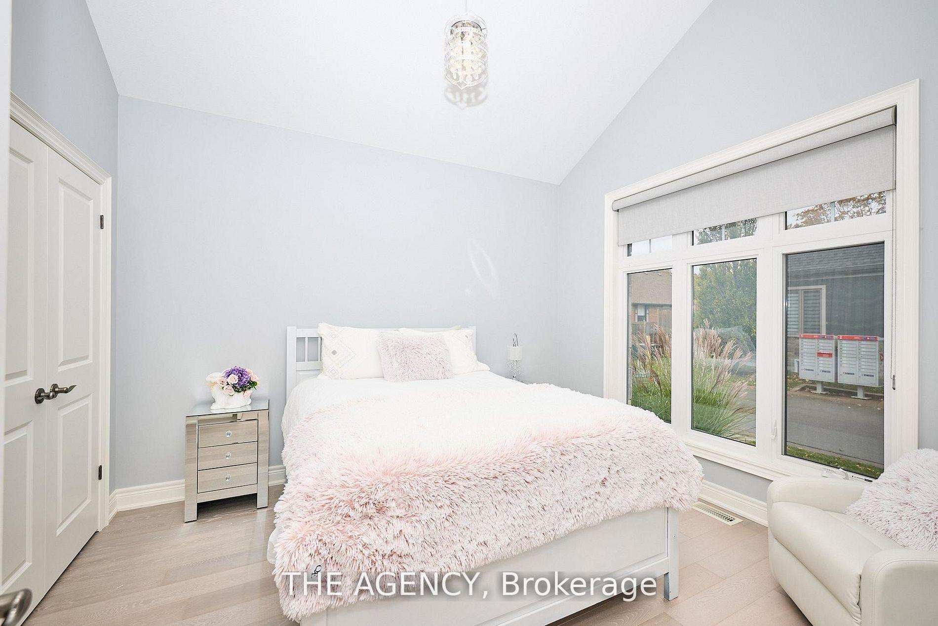 Photo 13 of Unit 16, 13 Jacob Common, St. Catharines, Lakeshore — HOMEH