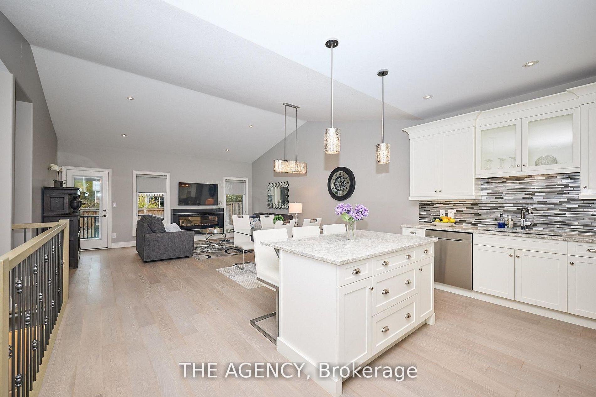 Photo 11 of Unit 16, 13 Jacob Common, St. Catharines, Lakeshore — HOMEH