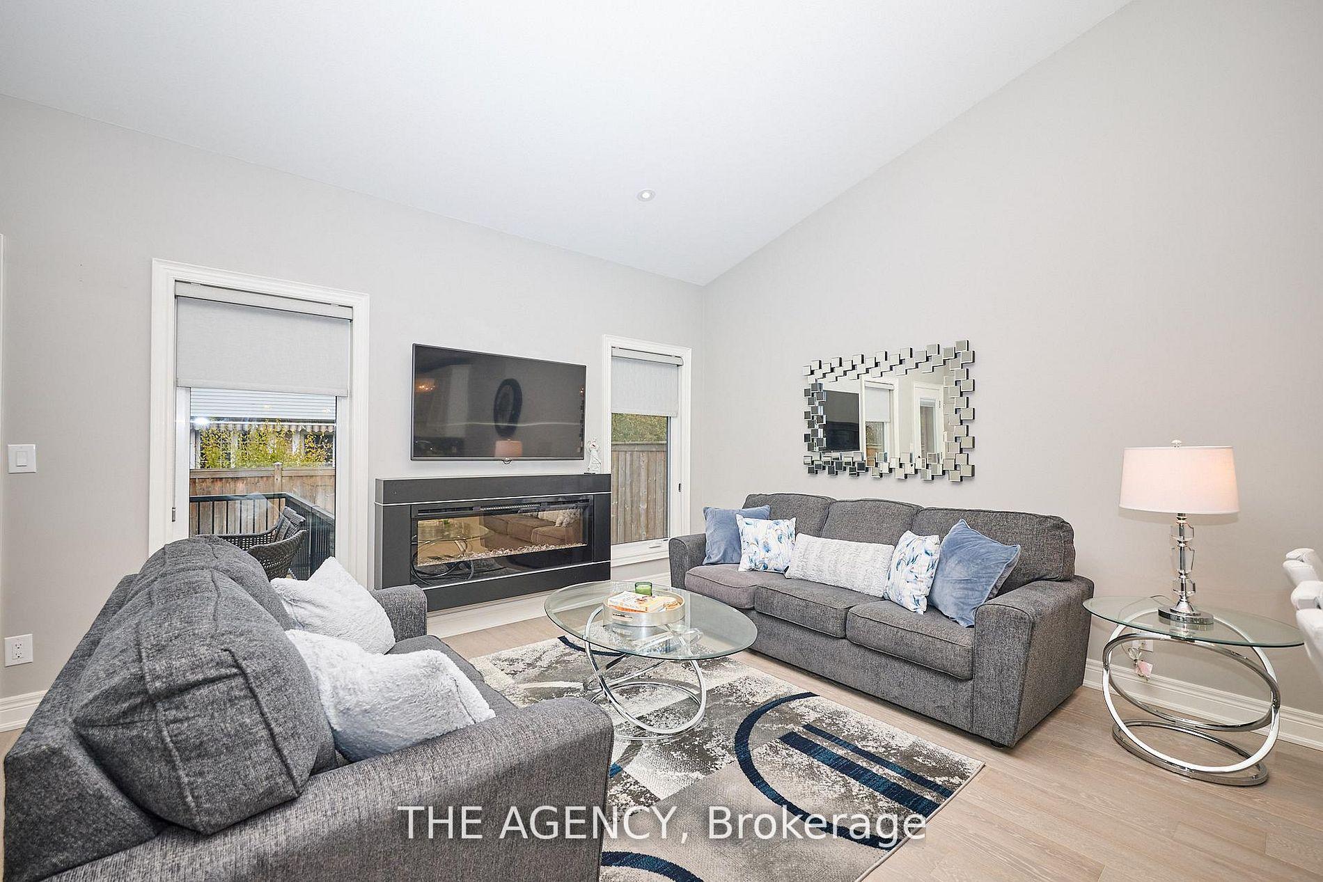 Photo 14 of Unit 16, 13 Jacob Common, St. Catharines, Lakeshore — HOMEH