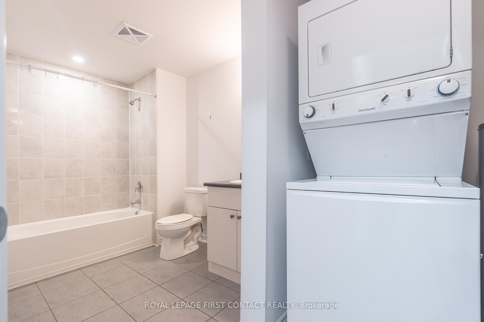 Photo 6 of Unit 311, 720 Yonge Street, Barrie, Rural Barrie Southwest — HOMEH