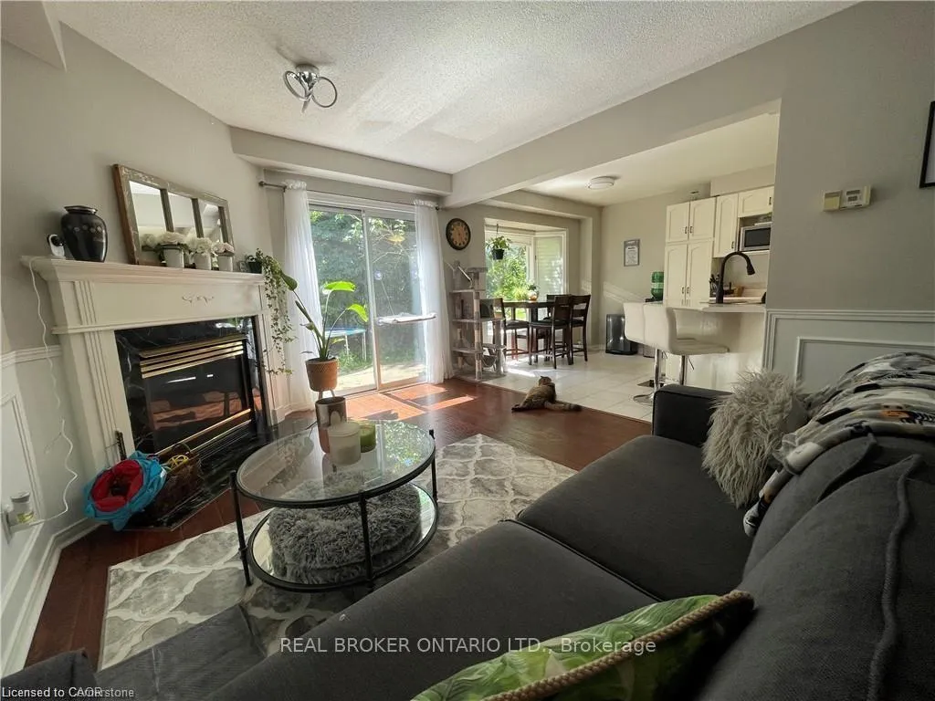 Photo 19 of 39 Sable Drive, Hamilton, Meadowlands — HOMEH