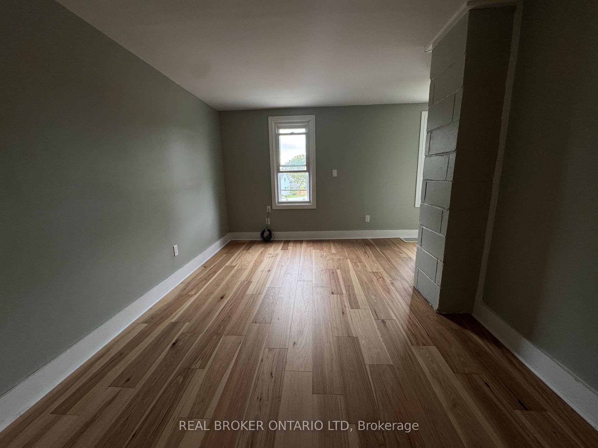 Photo 3 of Unit 30, 2 Norfolk County Road S, Norfolk, Rural Middleton — HOMEH