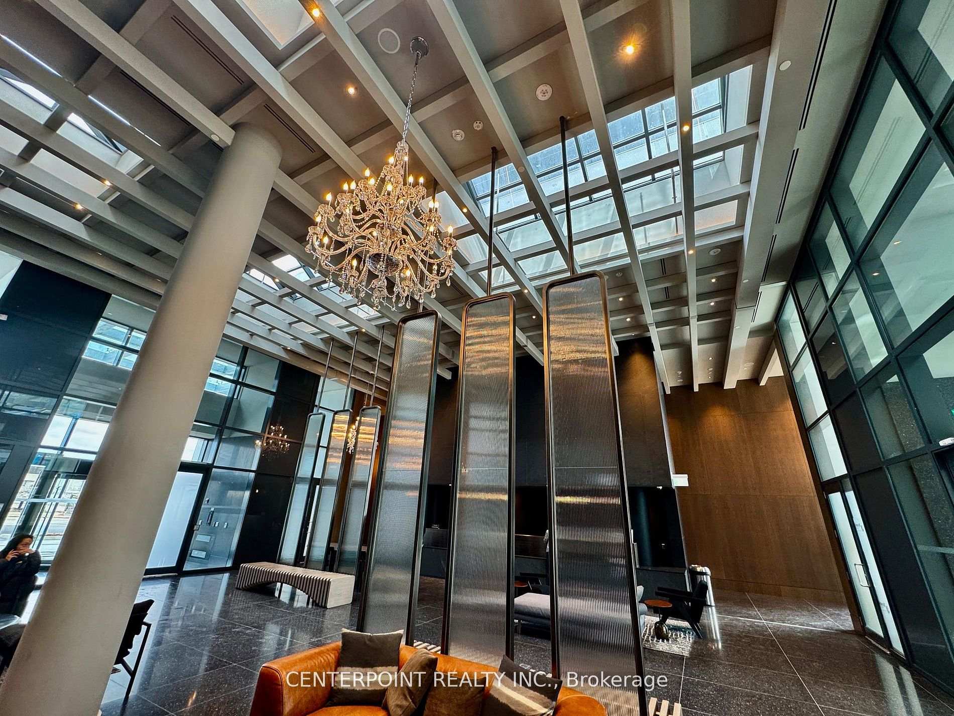 Photo 6 of Unit 810, 8 Interchange Way, Vaughan, Vaughan Corporate Centre — HOMEH