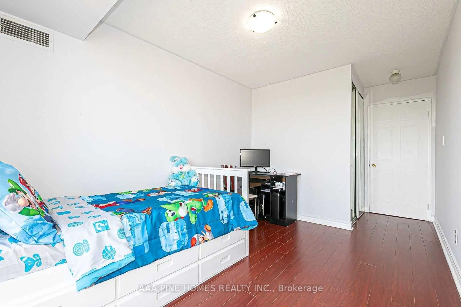Photo 17 of Unit 1111, 2550 Lawrence Avenue E, Scarborough, Dorset Park — HOMEH