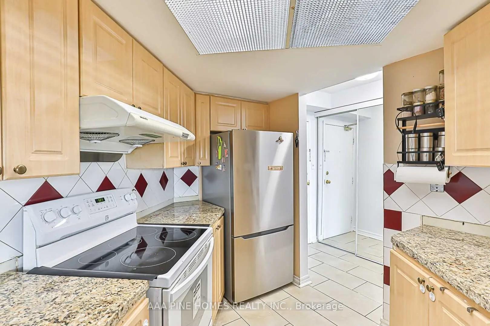 Photo 12 of Unit 1111, 2550 Lawrence Avenue E, Scarborough, Dorset Park — HOMEH