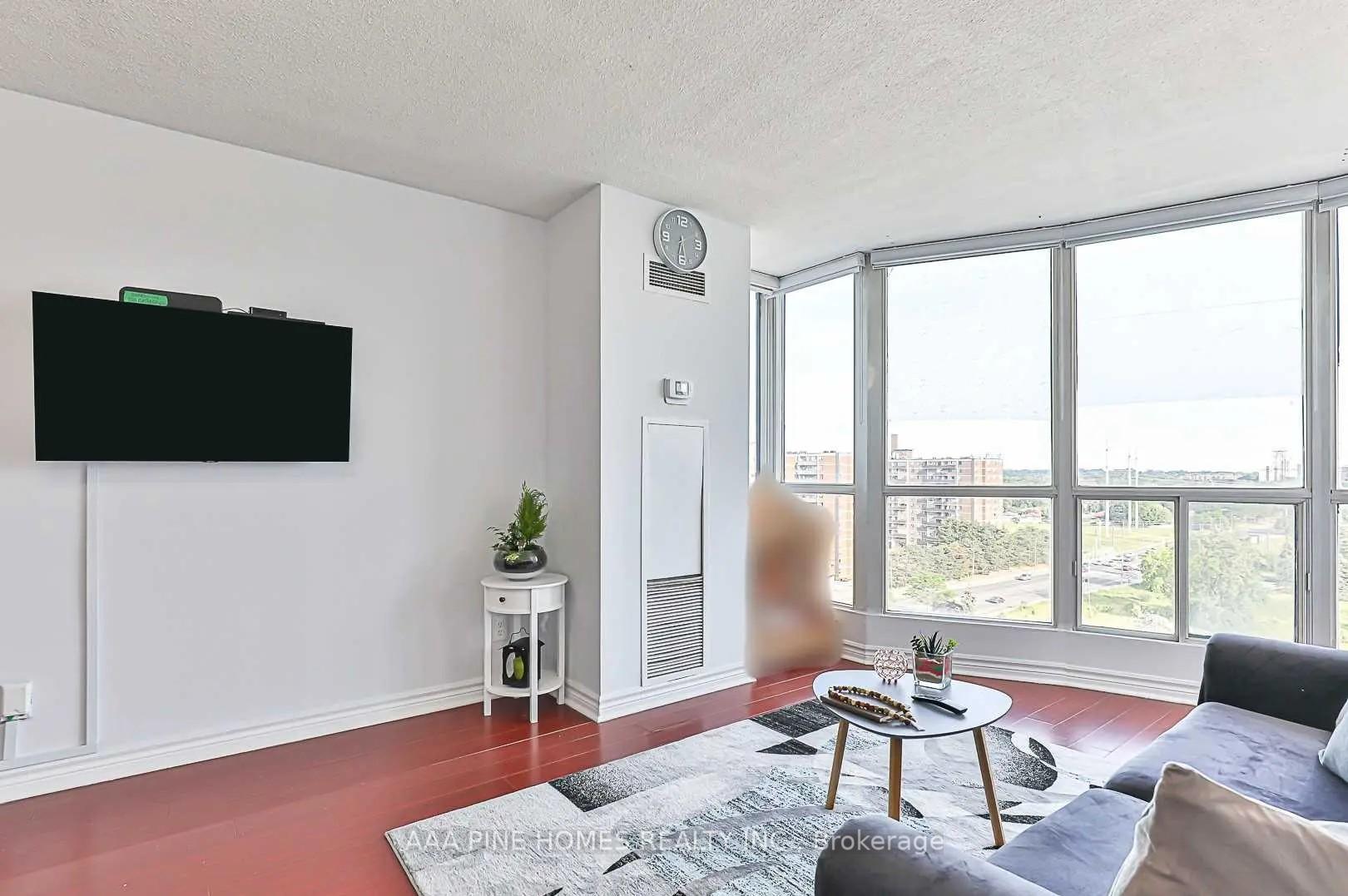 Photo 3 of Unit 1111, 2550 Lawrence Avenue E, Scarborough, Dorset Park — HOMEH