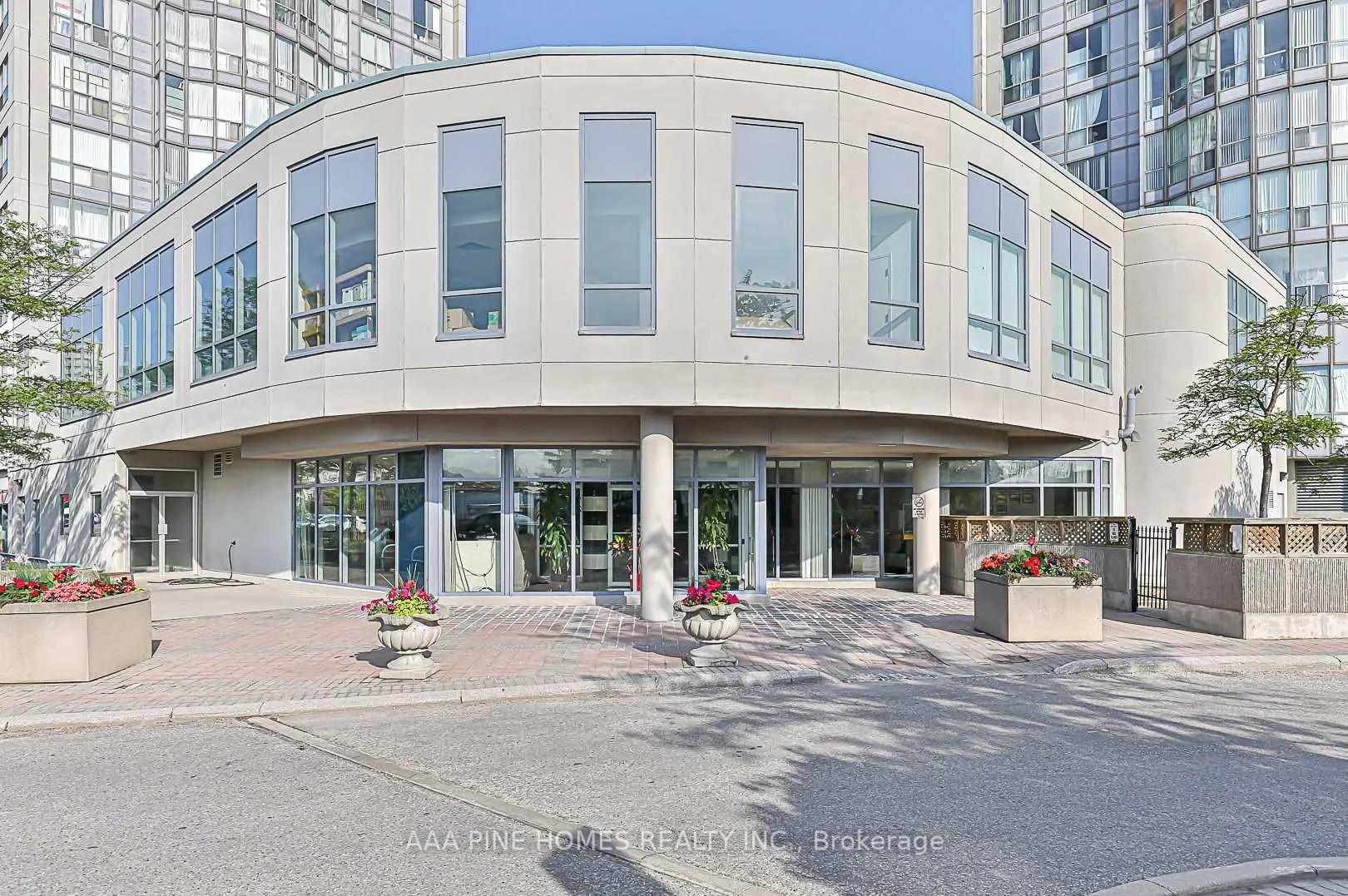 Photo 9 of Unit 1111, 2550 Lawrence Avenue E, Scarborough, Dorset Park — HOMEH