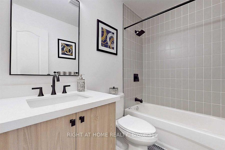 Photo 19 of Unit 2, 735 New Westminster Drive, Vaughan, Brownridge — HOMEH