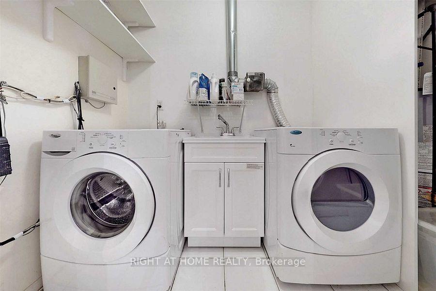 Photo 17 of Unit 2, 735 New Westminster Drive, Vaughan, Brownridge — HOMEH