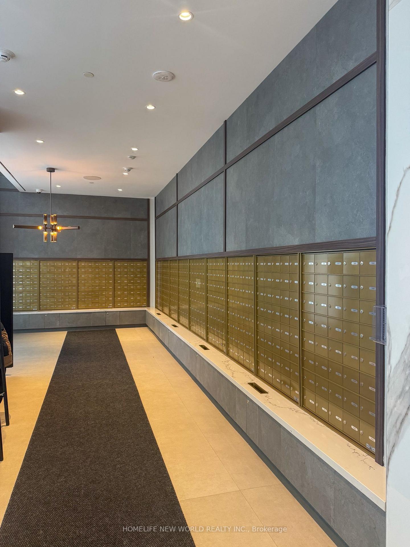Photo 6 of Unit 309, 7890 Jane Street, Vaughan, Vaughan Corporate Centre — HOMEH