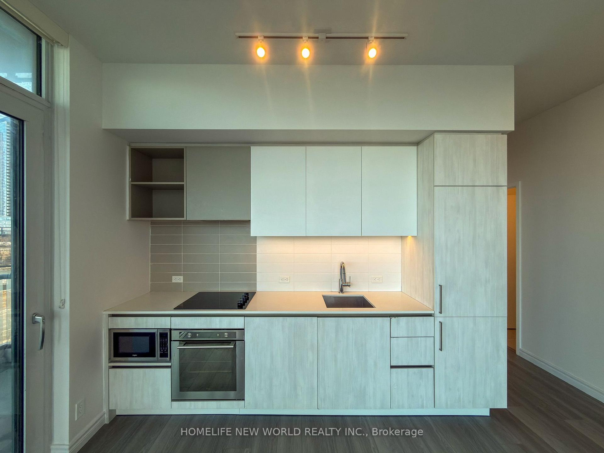 Photo 10 of Unit 309, 7890 Jane Street, Vaughan, Vaughan Corporate Centre — HOMEH
