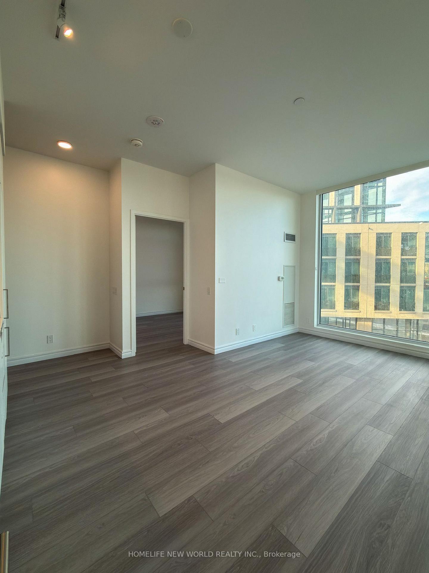 Photo 3 of Unit 309, 7890 Jane Street, Vaughan, Vaughan Corporate Centre — HOMEH