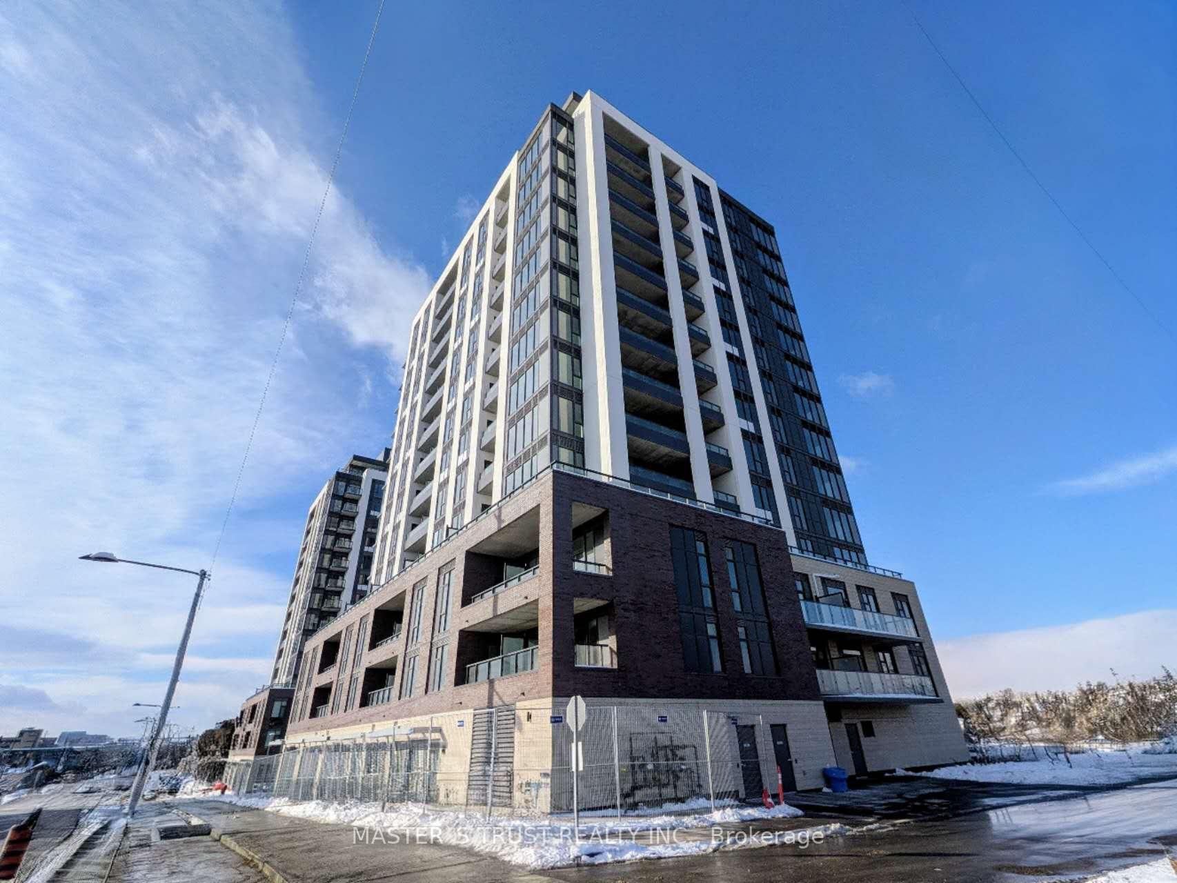 Photo 1 of Unit 1007, 715 Davis Drive, Newmarket, Huron Heights-Leslie Valley — HOMEH