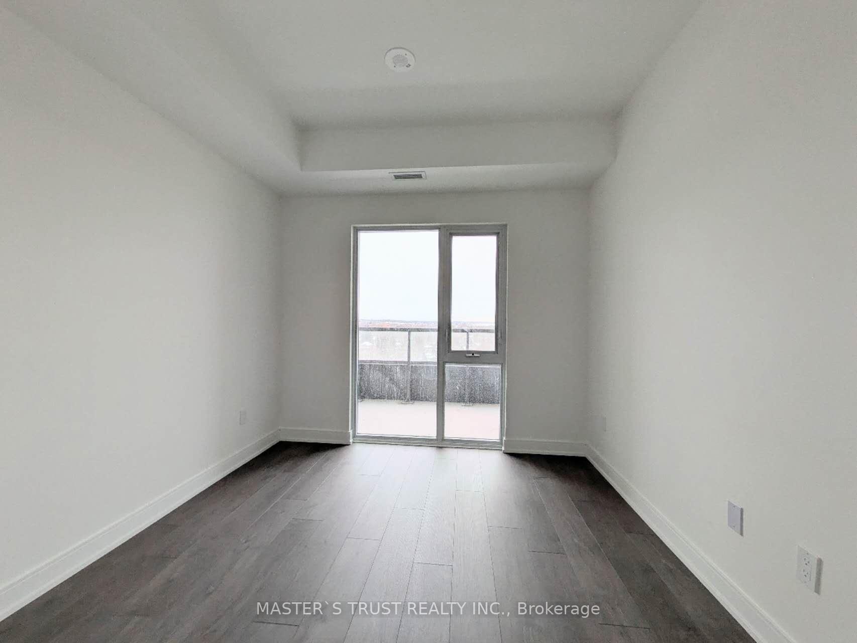 Photo 11 of Unit 1007, 715 Davis Drive, Newmarket, Huron Heights-Leslie Valley — HOMEH
