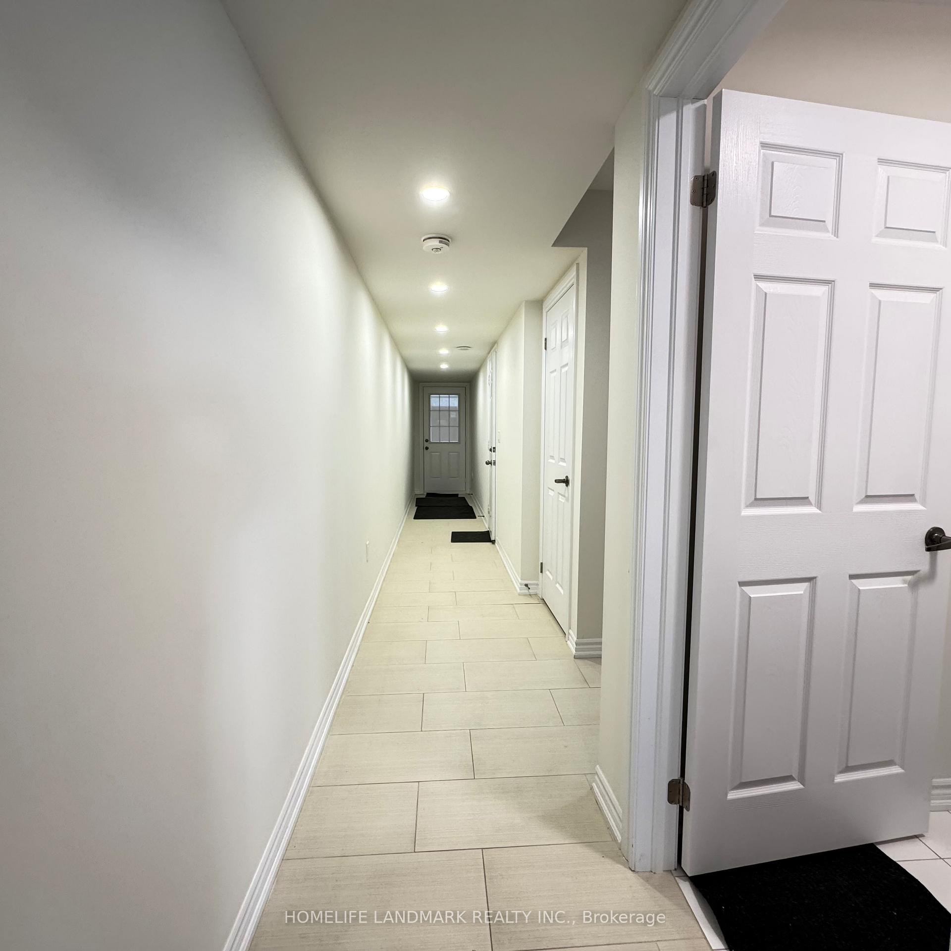 Photo 23 of 43 George Peach Avenue, Markham, Victoria Square — HOMEH