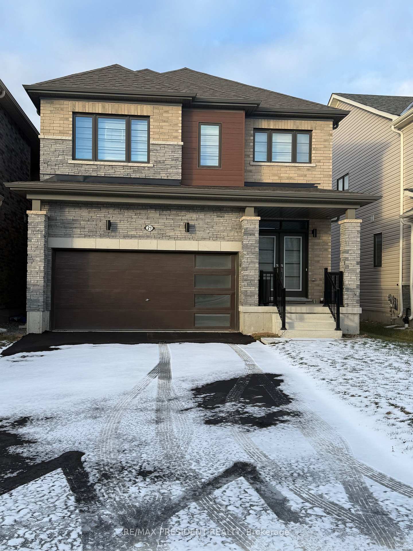 Photo 7 of 21 Velvet Way, Thorold, Rolling Meadows — HOMEH