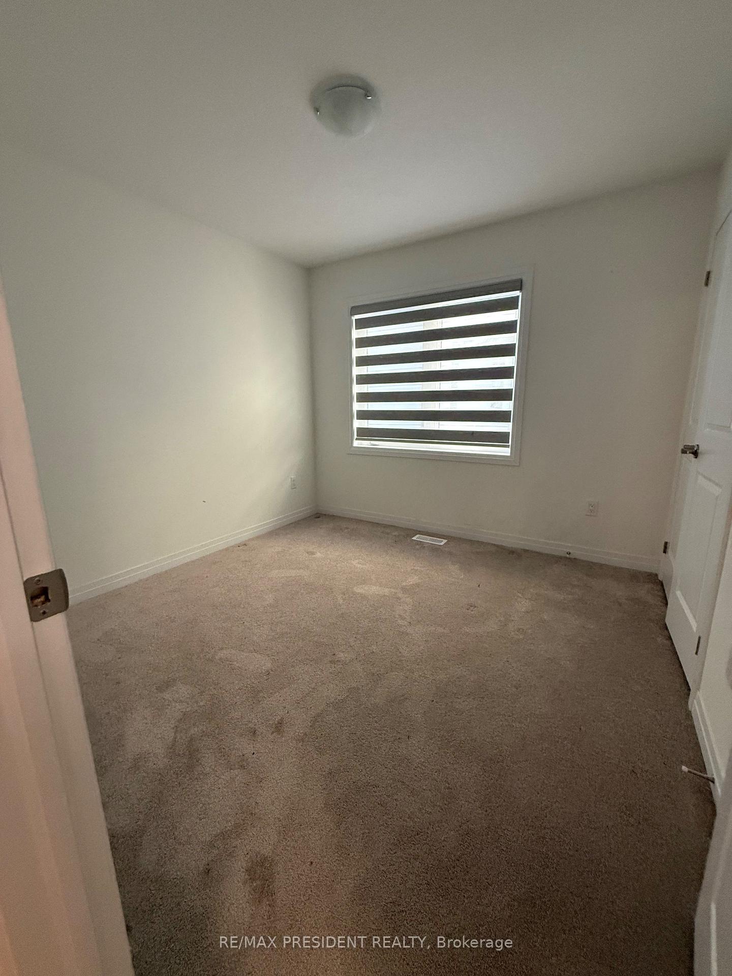 Photo 19 of 21 Velvet Way, Thorold, Rolling Meadows — HOMEH