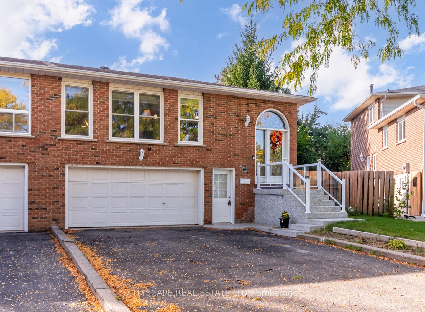 Photo 1 of 22 Jade Crescent, Brampton, Northgate — HOMEH