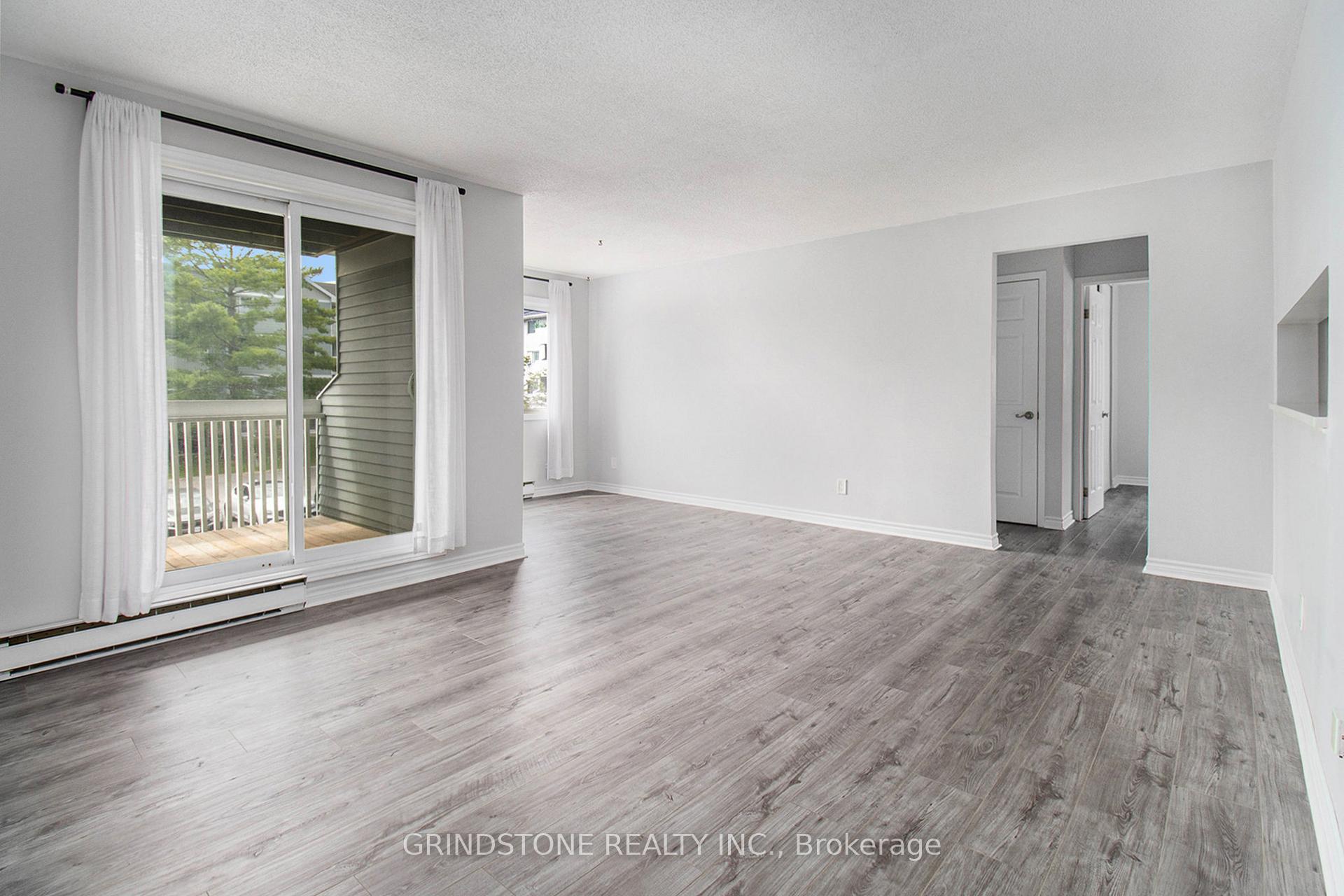 Photo 16 of Unit 216, 216 Viewmount Drive, Ottawa, Borden Farm/Stewart Farm/Carleton Heights/Parkwood Hills — HOMEH