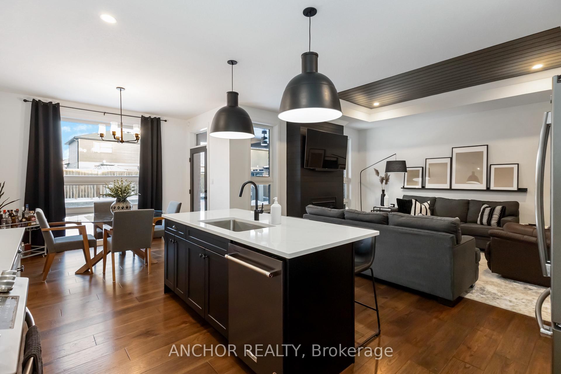 Photo 17 of 17 Kemp Crescent, Strathroy-Caradoc, NE — HOMEH