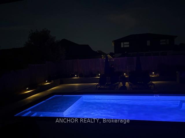 Photo 28 of 17 Kemp Crescent, Strathroy-Caradoc, NE — HOMEH
