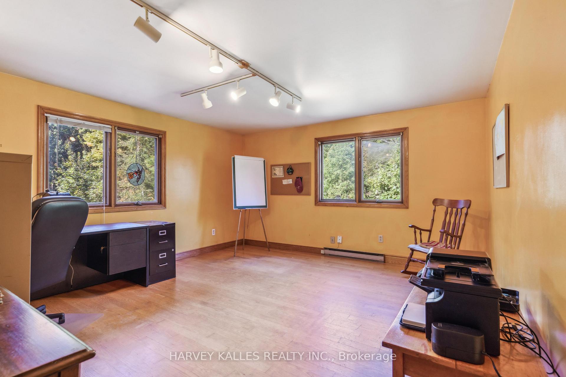 Photo 8 of 16771 Albion Trail, Caledon, Palgrave — HOMEH