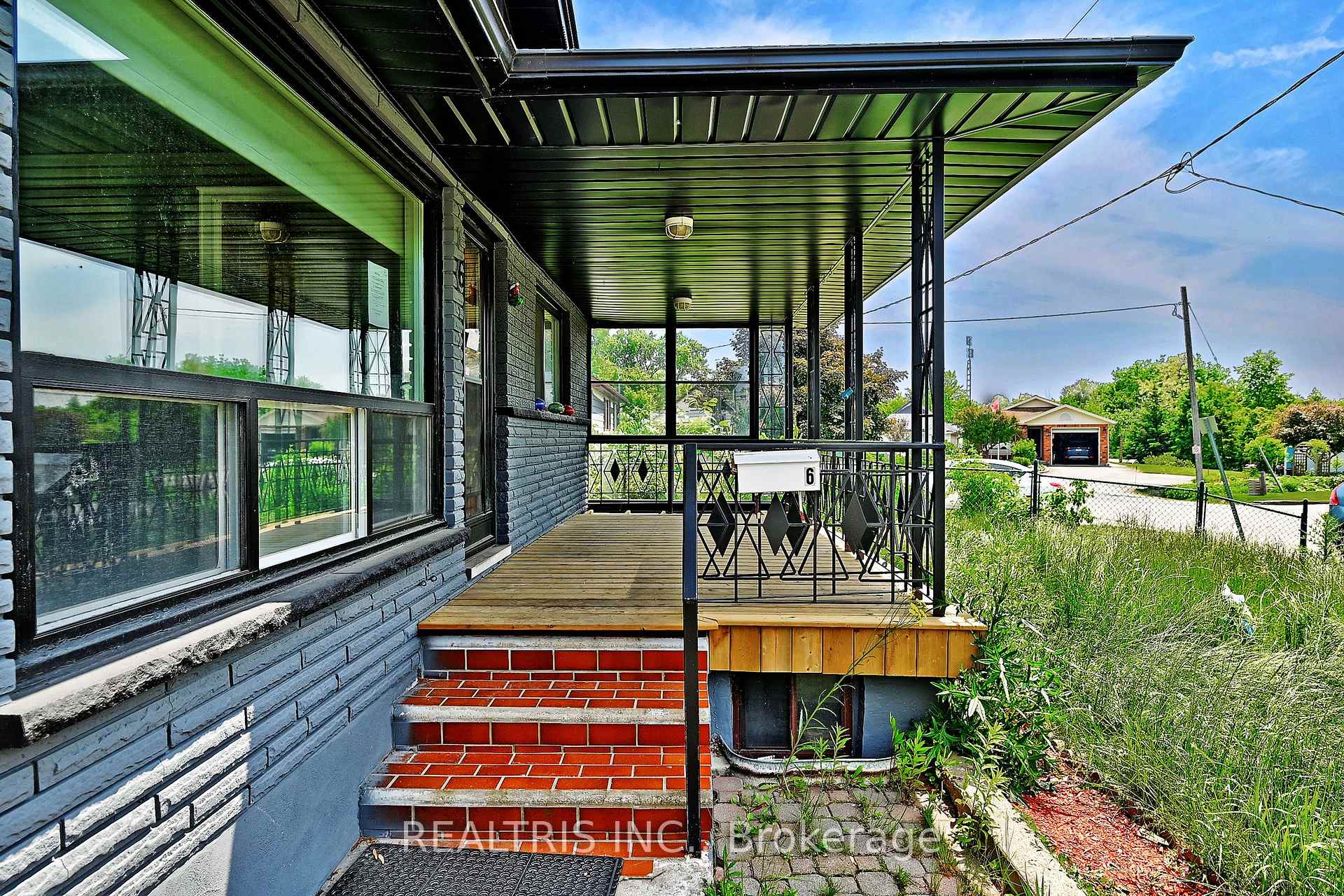 Photo 39 of 6 Lucerne Place, St. Catharines, Oakdale — HOMEH