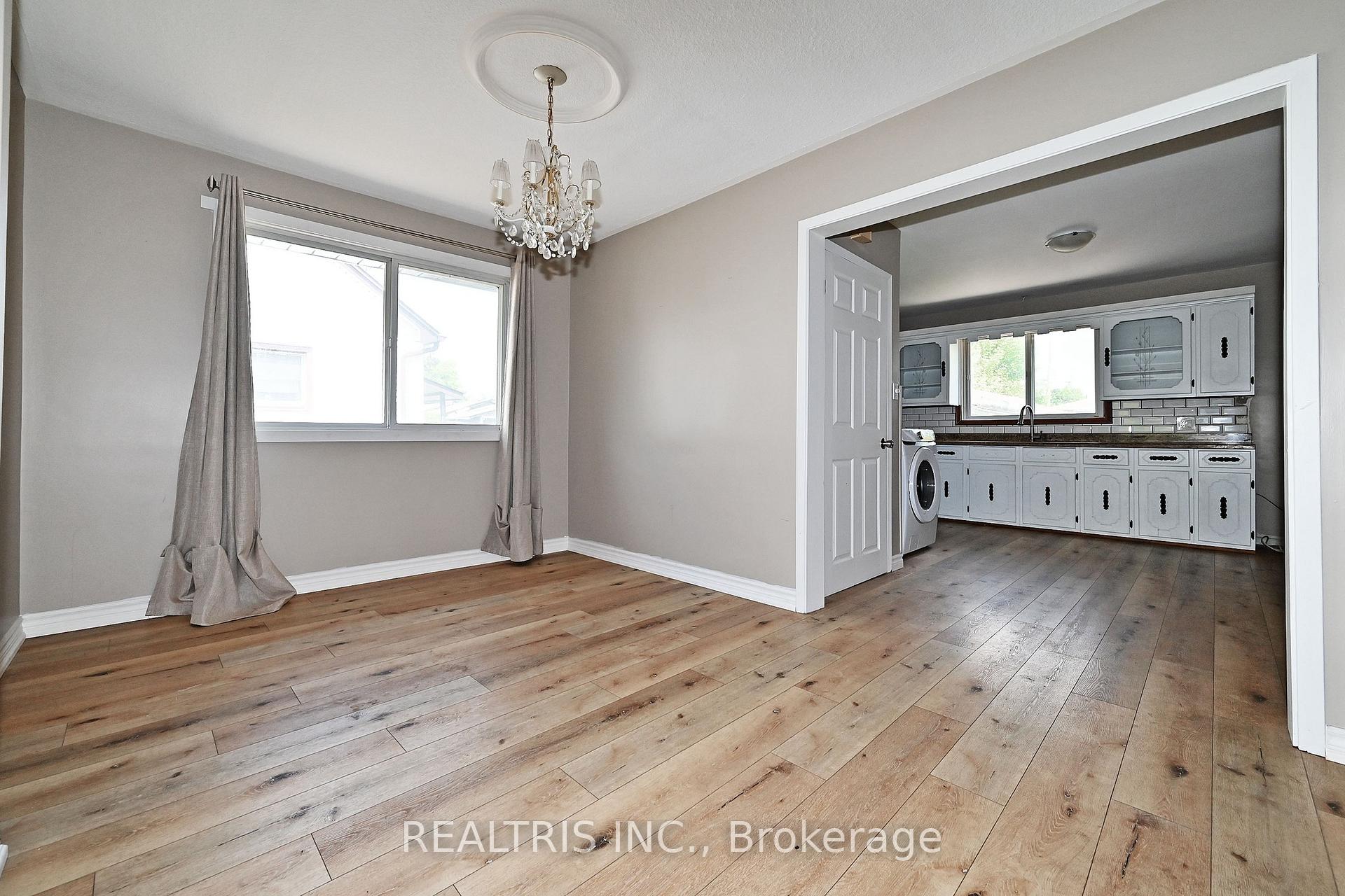 Photo 8 of 6 Lucerne Place, St. Catharines, Oakdale — HOMEH