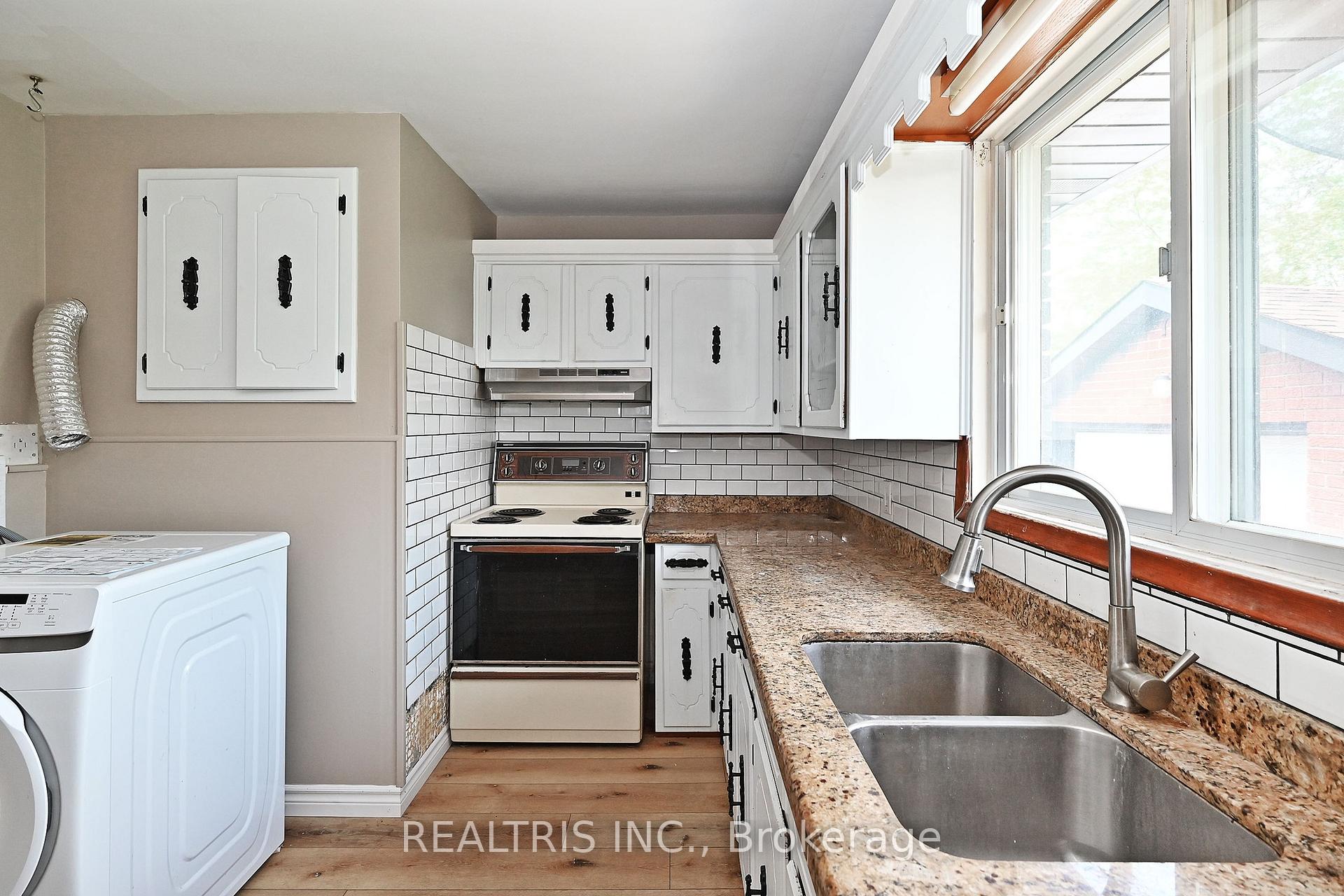 Photo 42 of 6 Lucerne Place, St. Catharines, Oakdale — HOMEH
