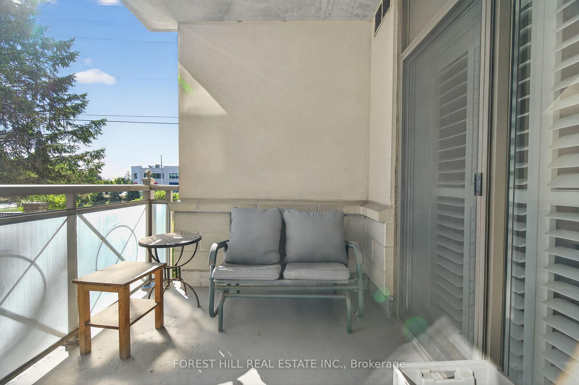 Photo 1 of Unit 115, 2500 Rutherford Road, Vaughan, Maple — HOMEH