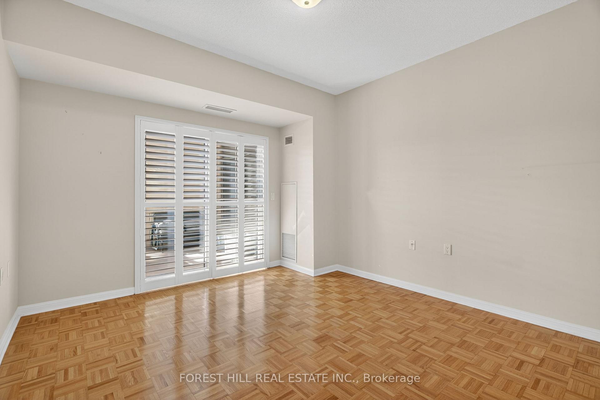 Photo 23 of Unit 115, 2500 Rutherford Road, Vaughan, Maple — HOMEH