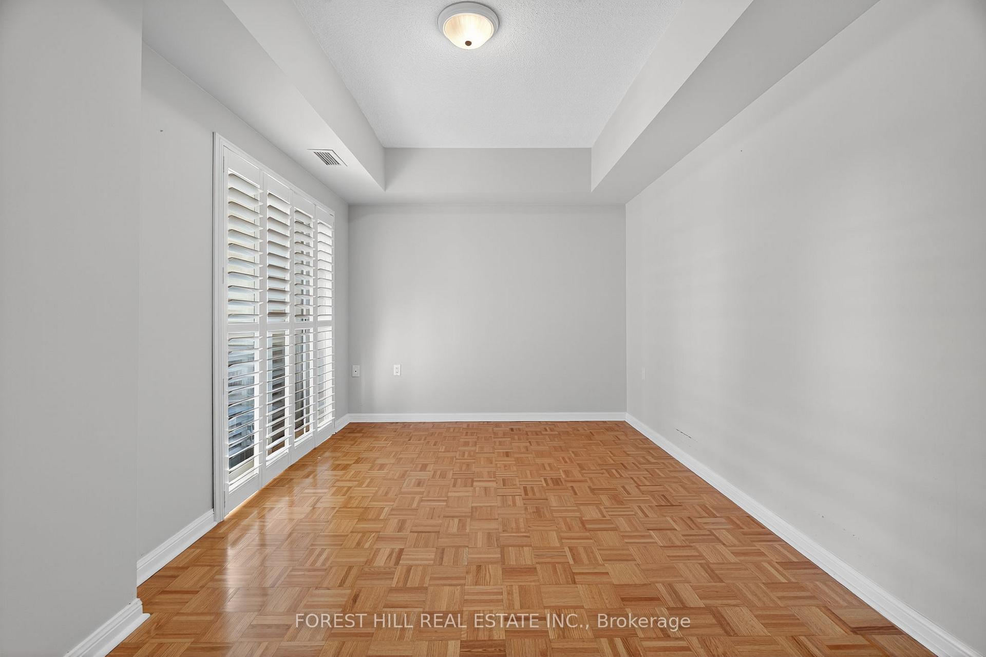 Photo 15 of Unit 115, 2500 Rutherford Road, Vaughan, Maple — HOMEH