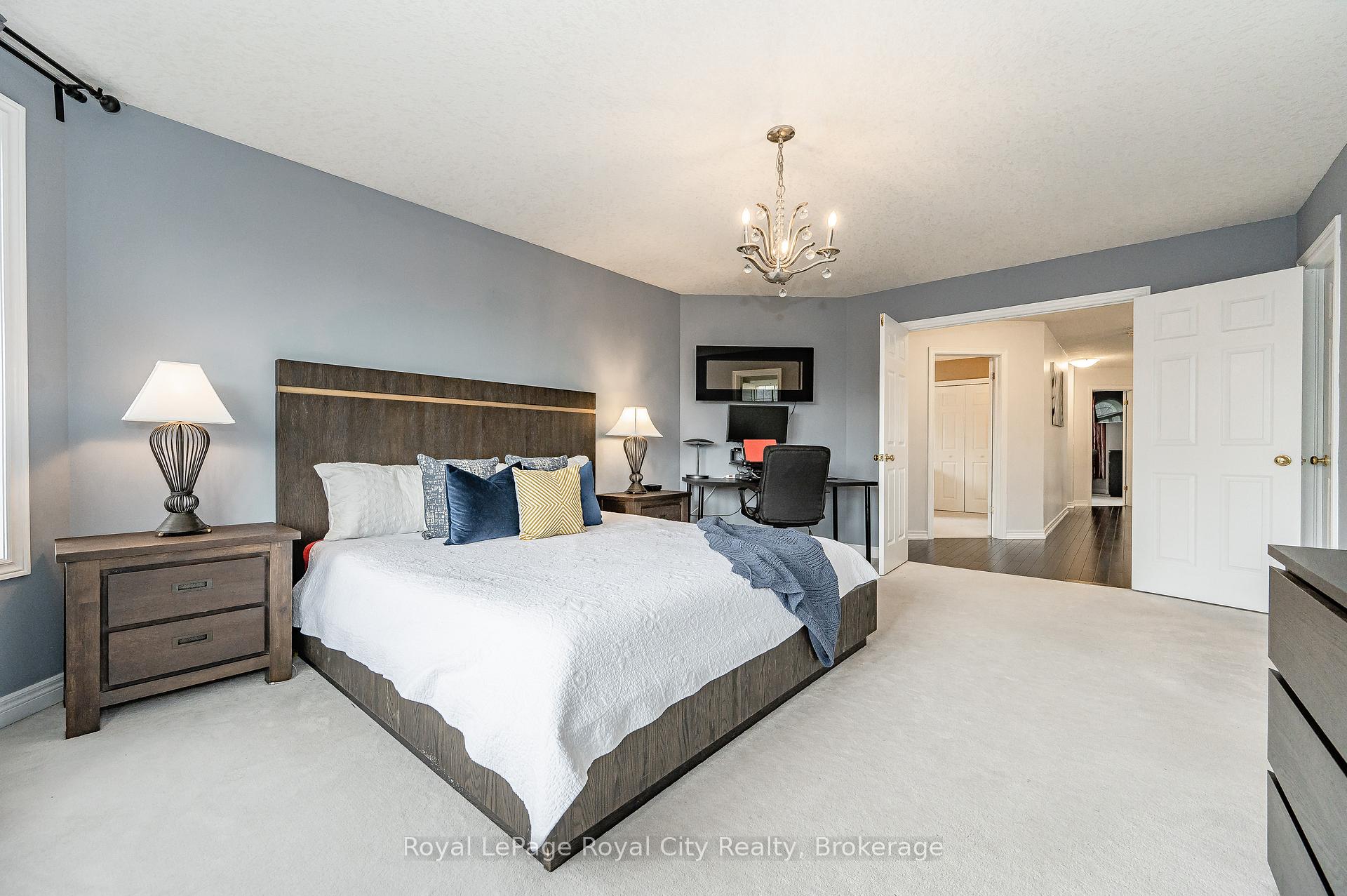 Photo 44 of 274 Farley Drive, Guelph, Pineridge/Westminster Woods — HOMEH
