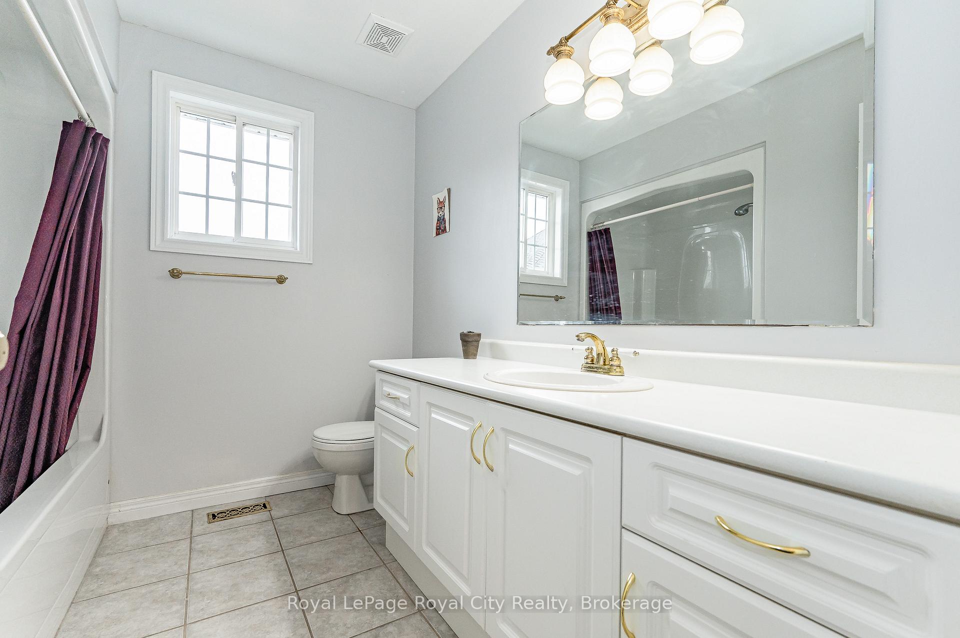 Photo 28 of 274 Farley Drive, Guelph, Pineridge/Westminster Woods — HOMEH
