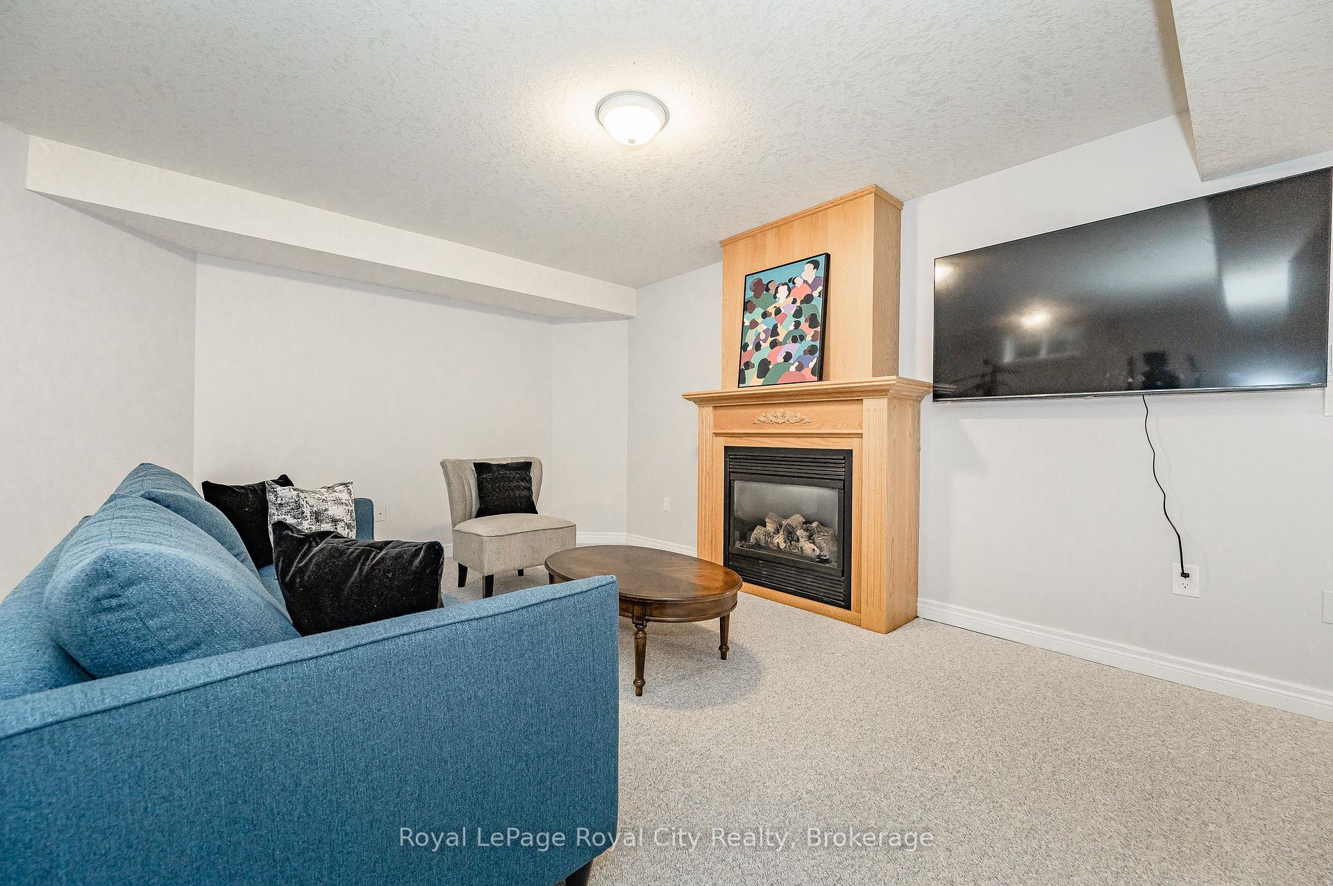 Photo 48 of 274 Farley Drive, Guelph, Pineridge/Westminster Woods — HOMEH