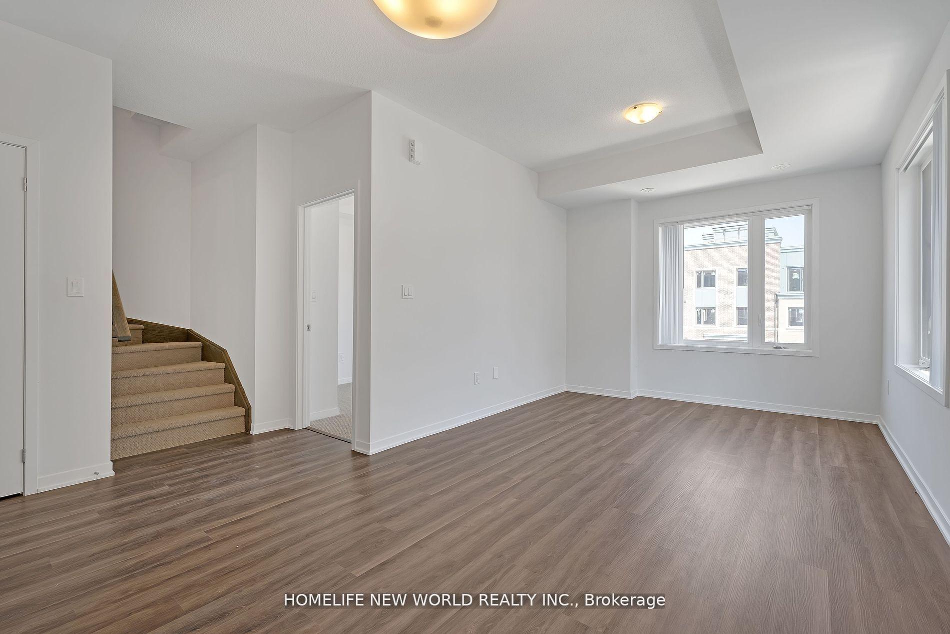 Photo 2 of Unit 22, 15 William Jackson Way, Etobicoke, New Toronto — HOMEH
