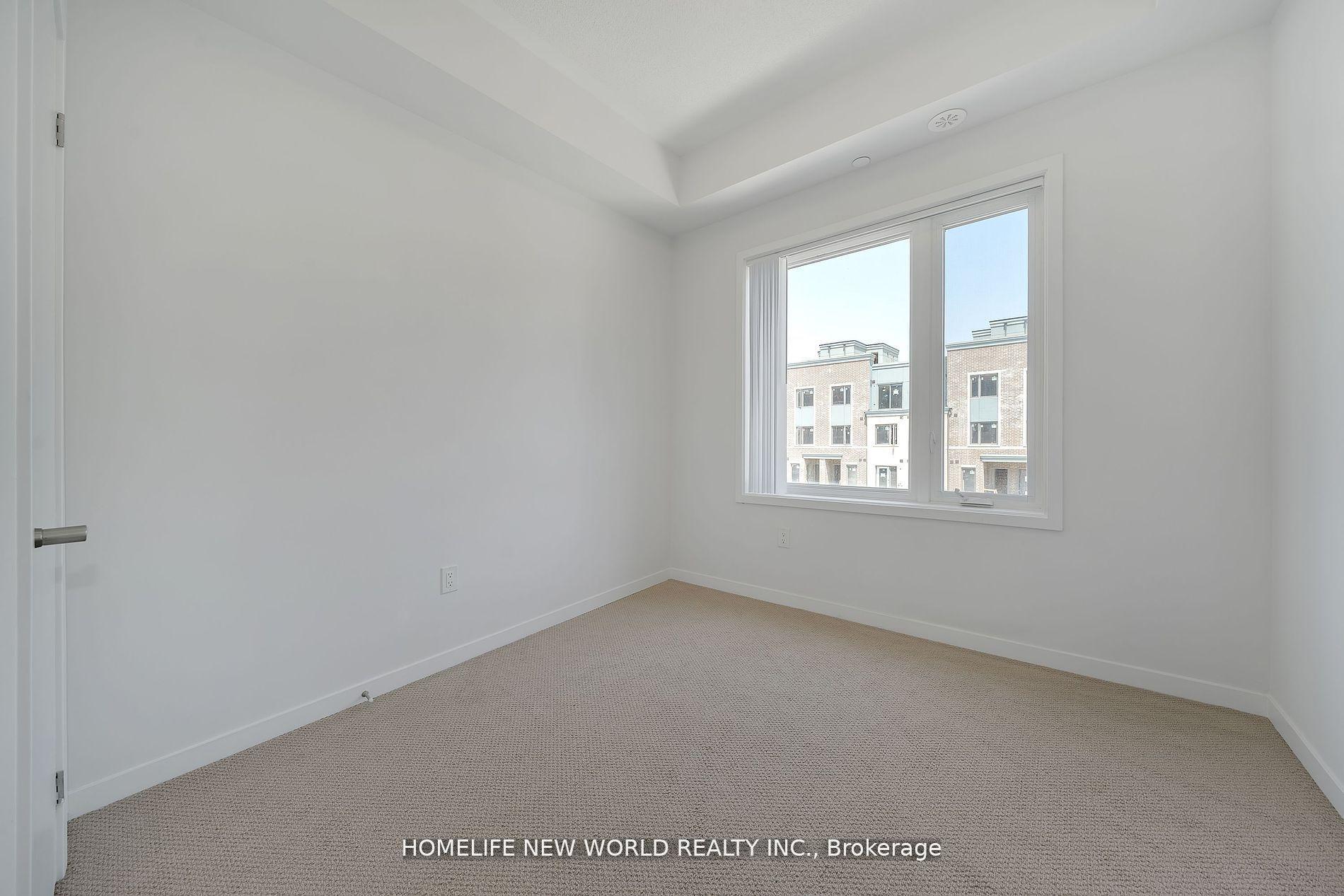 Photo 4 of Unit 22, 15 William Jackson Way, Etobicoke, New Toronto — HOMEH